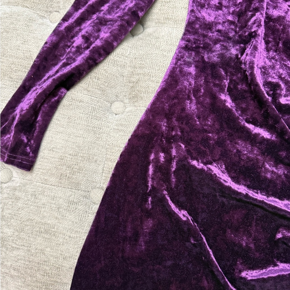 LULUS NWT Muse Moment Purple Crushed Velvet One Shoulder Long Sleeve Mini Dress - Picture 8 of 12